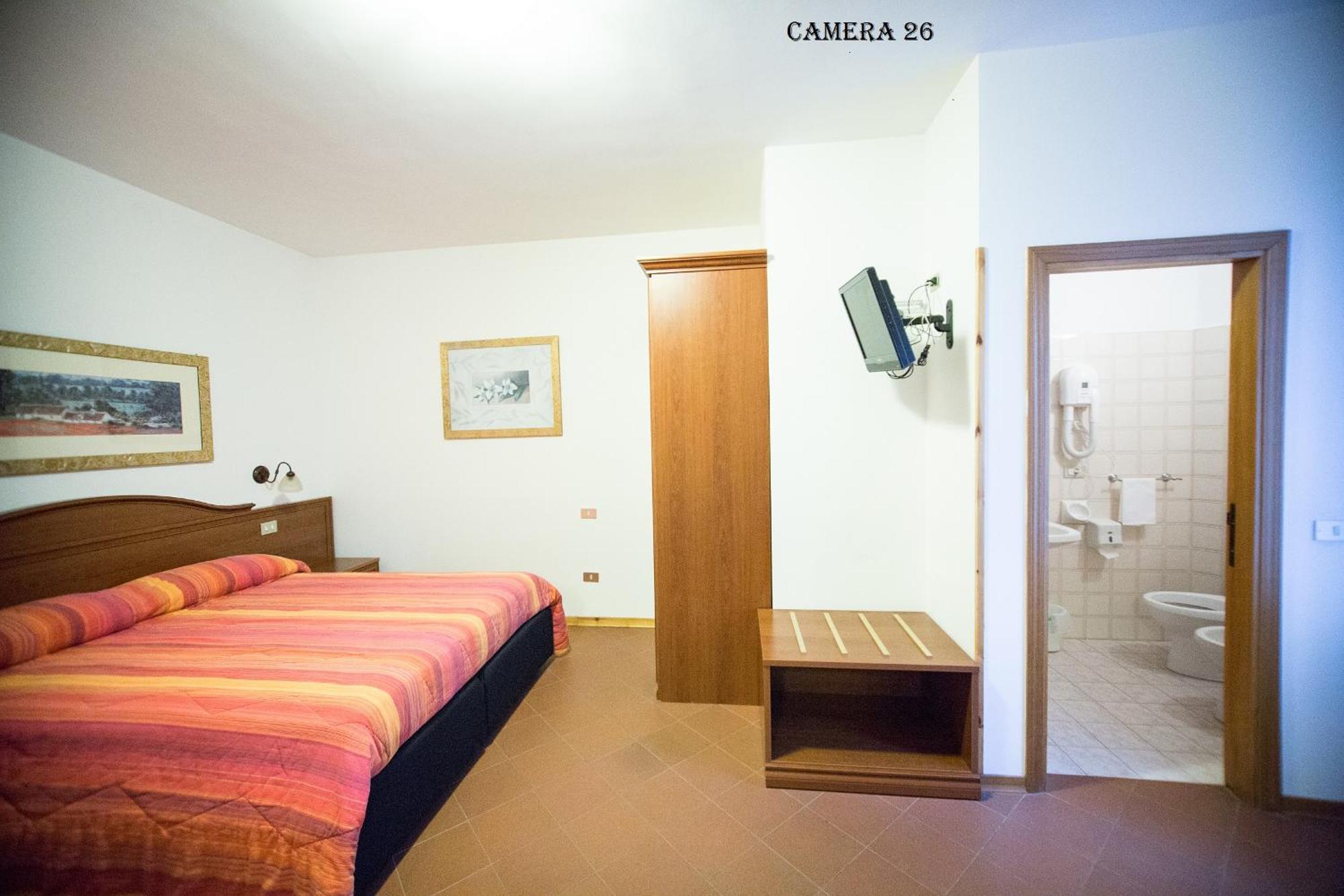 קורינלדו Hotel I Tigli Albergo Diffuso מראה חיצוני תמונה
